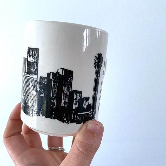Vintage Dallas Texas Skyline Mug - Picture 3 of 4